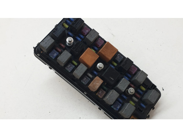 Pojistková skříňka 94580644 Chevrolet Captiva 2008