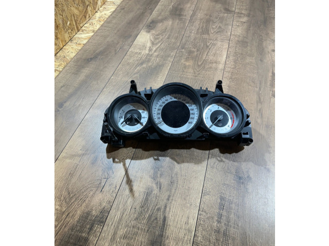 Přístrojová deska Mercedes-Benz C W204 2013 A2049004408