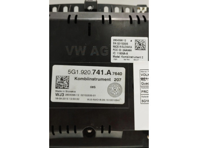 Панель приборов 5G1920741A Volkswagen Golf VII