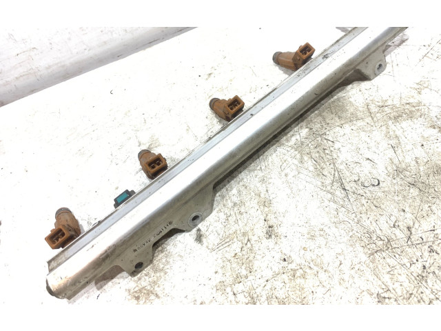 Топливная рампа 9186942, 2221146   Volvo S60   для двигателя B 5204 T5