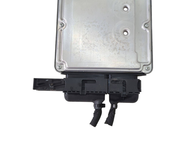 Řídící jednotka 03G906016GP, 1039S08125 Volkswagen Caddy 2008