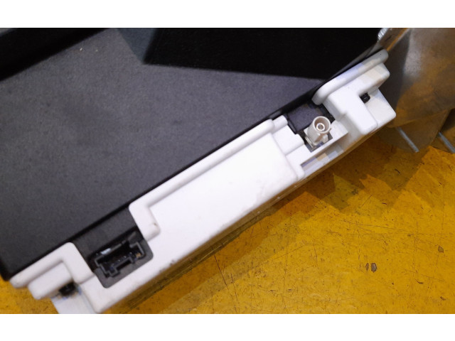 Дисплей A1679006107 Mercedes-Benz GLE W167