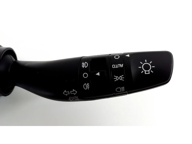 Подрулевой переключатель 93404H8950 KIA Rio