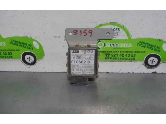 Блок управления MR587673 Mitsubishi Montero