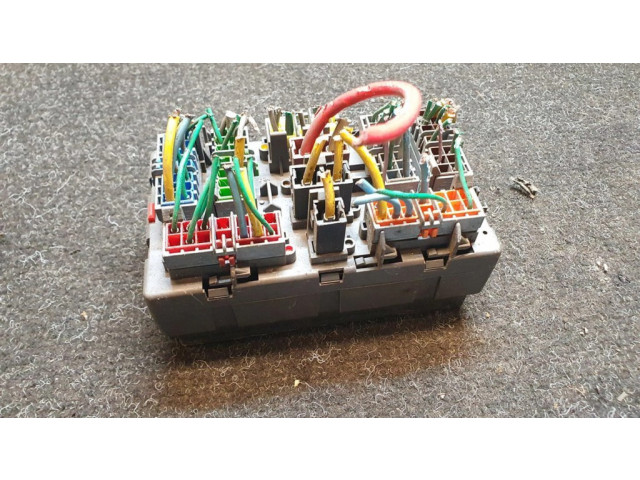 Pojistková skříňka 9568205480, 06546221815 Citroen Berlingo 2006