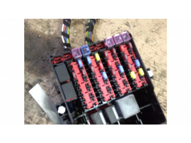 Блок предохранителей Ford Fiesta