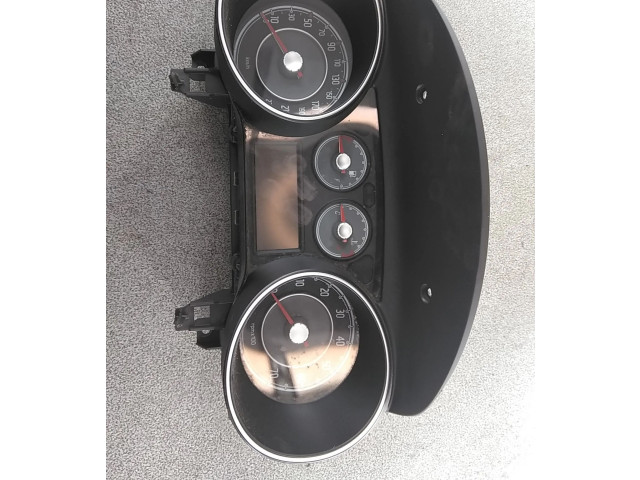 Přístrojová deska Fiat Punto Evo 2011 51914934, 51914934