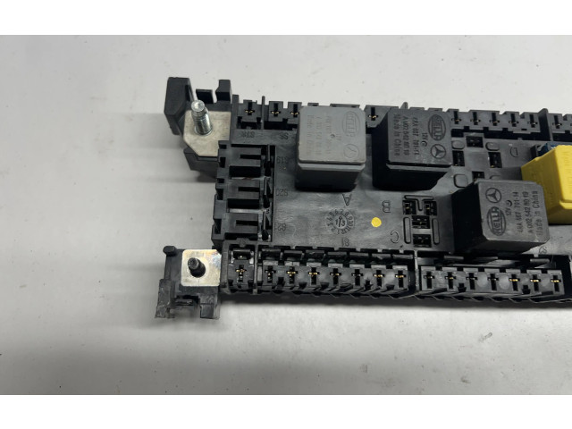 Блок предохранителей A1669063901   Mercedes-Benz GL X166    
