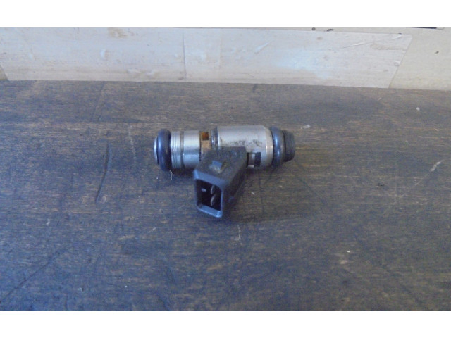 Vstřikovač    Alfa Romeo Mito    350.A.1000 