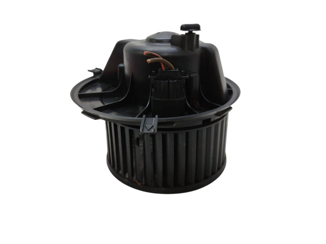 Вентилятор печки    CZ0160600762, 1K1819015E   Skoda Yeti (5L)