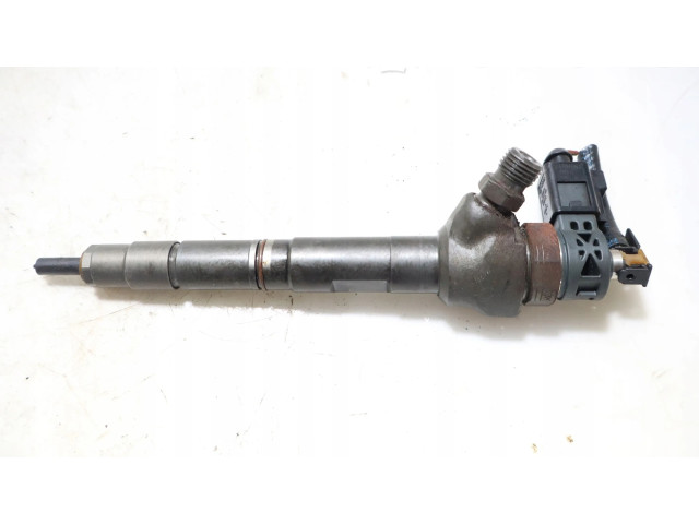 Форсунка 0445110369    Volkswagen PASSAT B7 USA  CFFB 