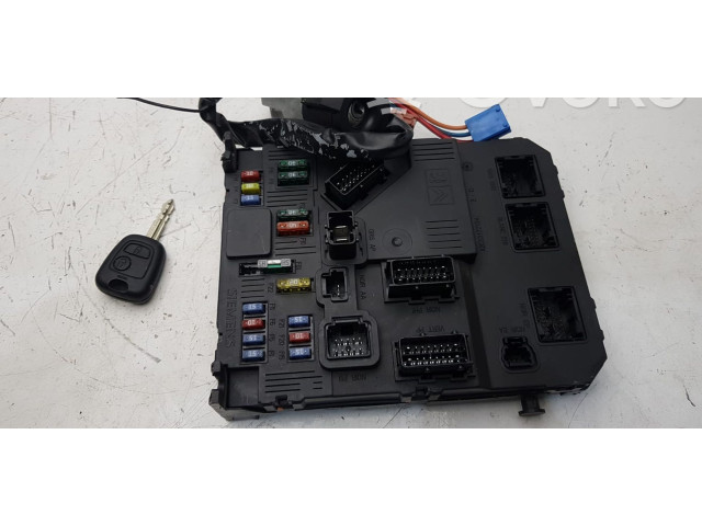 Дисплей       Citroen Xsara Picasso