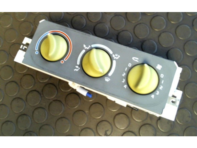 Блок управления климат-контролем 52479161   Renault Twingo I