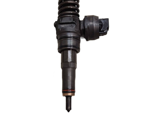 Форсунка 038130073BN Volkswagen Jetta V BLS