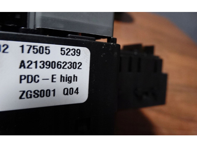 Pojistková skříňka A2139062302W290 Mercede-Benz S W222 2020