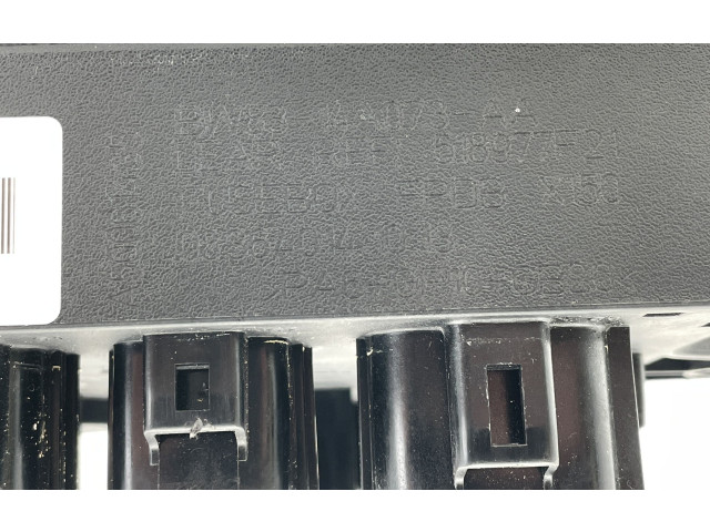 Блок предохранителей BW8314A073AA Jaguar XK - XKR