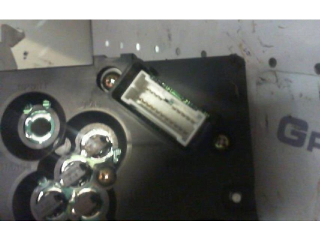 Přístrojová deska Nissan Almera Tino 2001 24810BU010