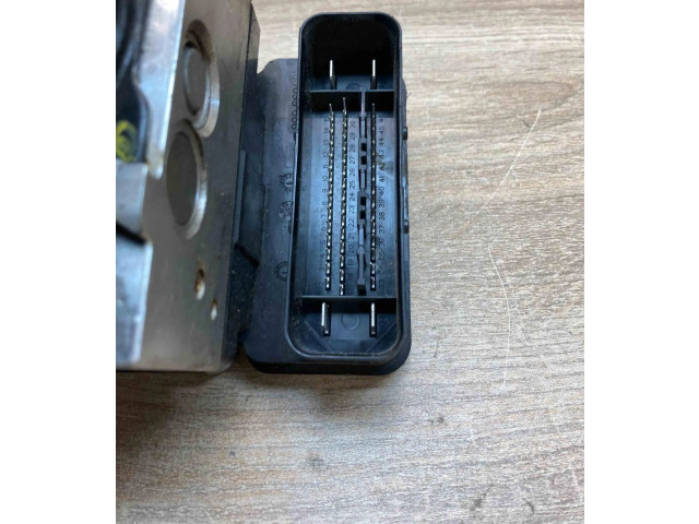 Блок АБС 30681619, P30681619   Volvo  V70  2008 - 2013 года