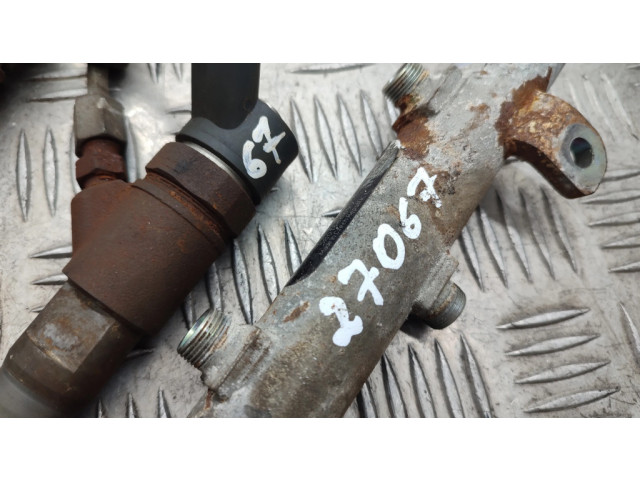 Vstřikovač 0445010320, 5801439062 Iveco Daily 6th gen pro naftový motor 2.3