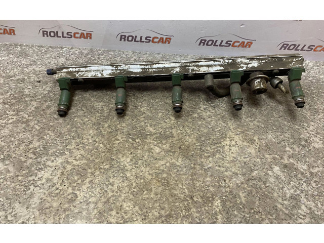 Vstřikovací lišta 9202710, 9470229 Volvo S80