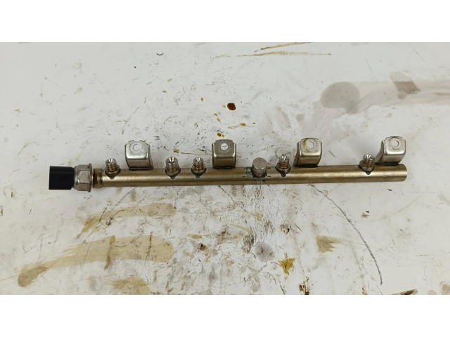 Vstřikovací lišta 7537319   BMW X5 E70  pro benzínový motor 4.4 N63 V8