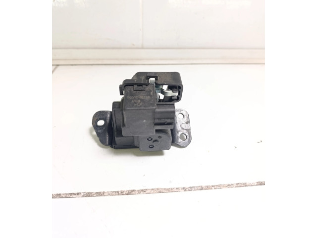 Zámek zadních dveří 812303W000   KIA Sportage 2012