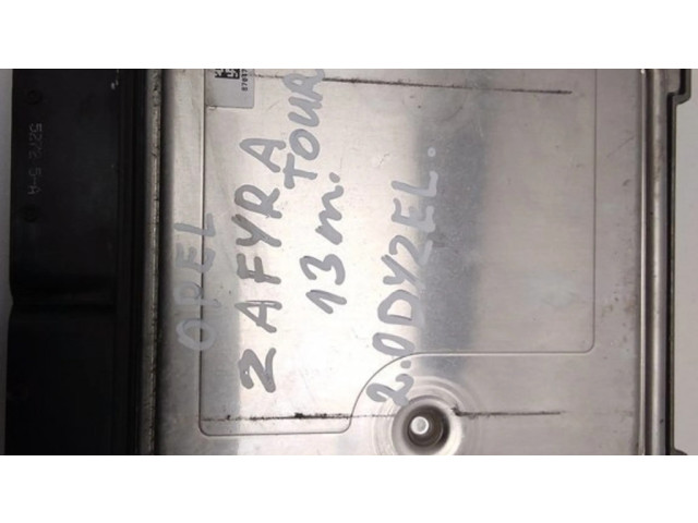 Блок управления двигателя 55590420 Opel Zafira C