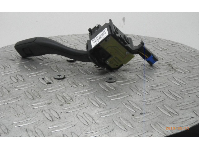 Переключатель дворников 8P0953519 Audi A3 S3 8P