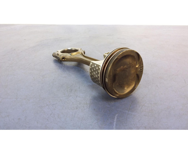 Píst Honda Civic X L15BA