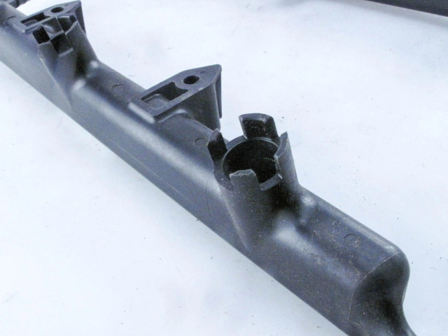 Vstřikovací lišta 04593923AB Dodge Grand Caravan pro benzínový motor 3.6