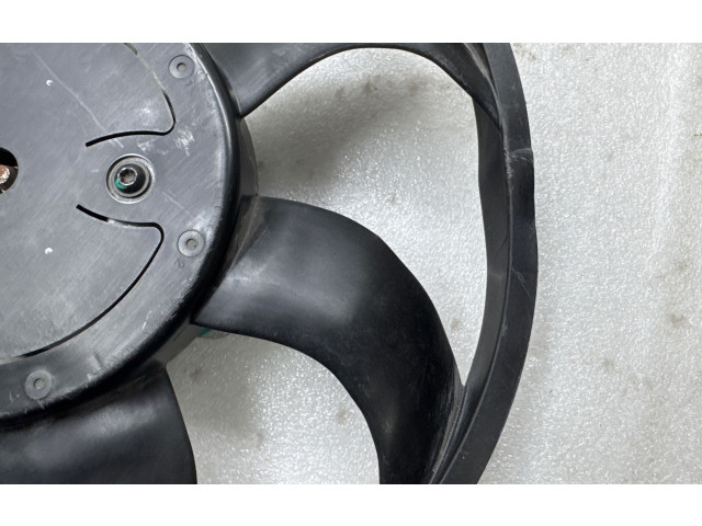 Вентилятор радиатора G1600322210010807, PA6GF30 Tesla Model X