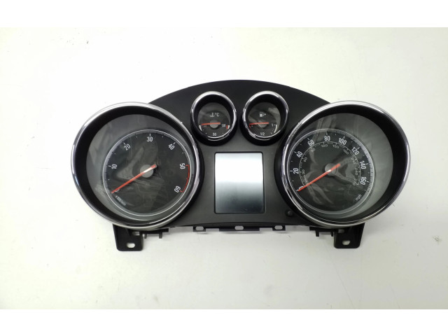 Přístrojová deska Opel Zafira C 2016 13460585