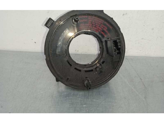 Блок предохранителей 1J0959653B Seat Toledo II (1M)