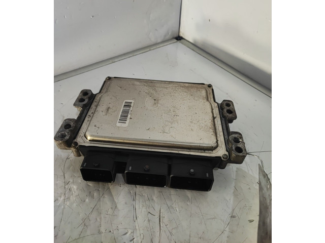 Блок управления двигателя 237104331R   Renault Twingo II