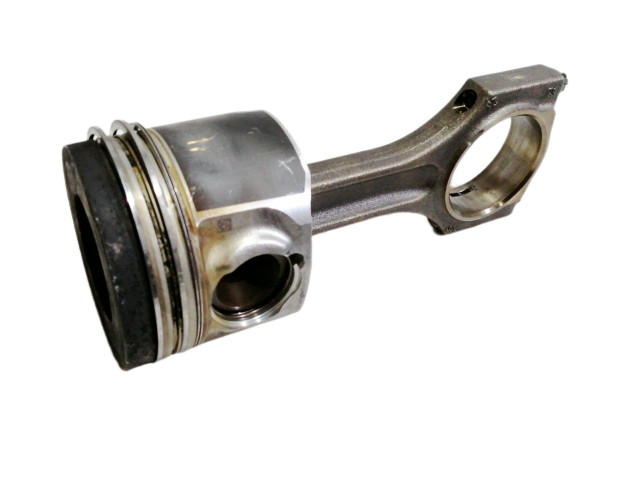 Píst BMW 5 F10 F11 N57D30B