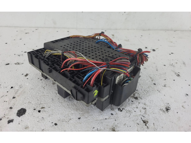 Блок предохранителей 9494509, 9322212 Volvo S80