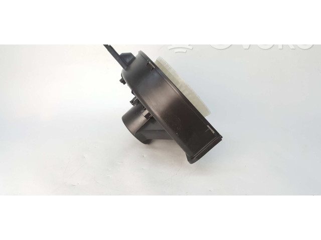 Вентилятор печки 6R1819015A Skoda Fabia Mk3 (NJ)