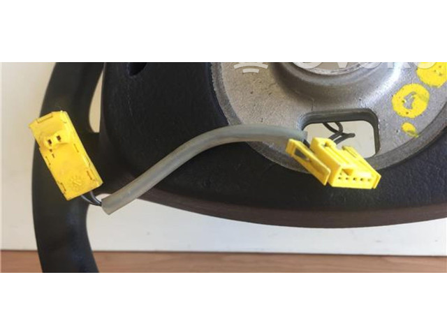 Руль Skoda Octavia Mk2 (1Z) 2004 - 2013 года 10111171, 3BO419091J