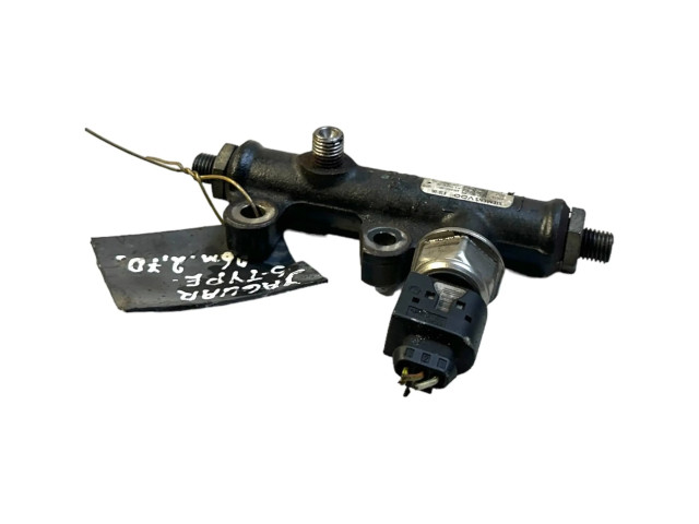 Топливная рампа 4R8Q9C066AC, A2C20001297 Jaguar S-Type 2.7