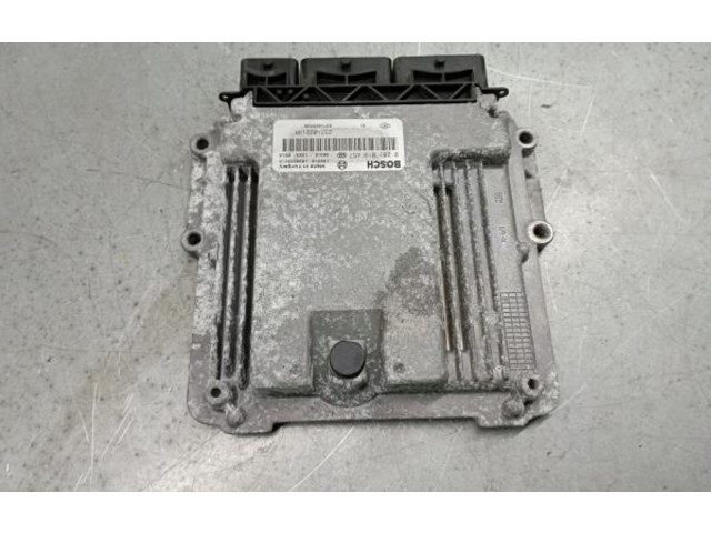 Блок управления двигателя 237102213R, 0281019457 Dacia Logan II