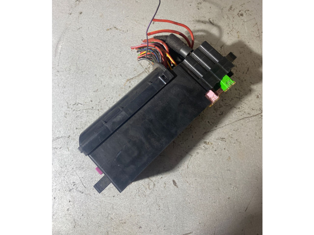 Блок предохранителей  6C0937615A, 63584908   Skoda Fabia Mk3 (NJ)    