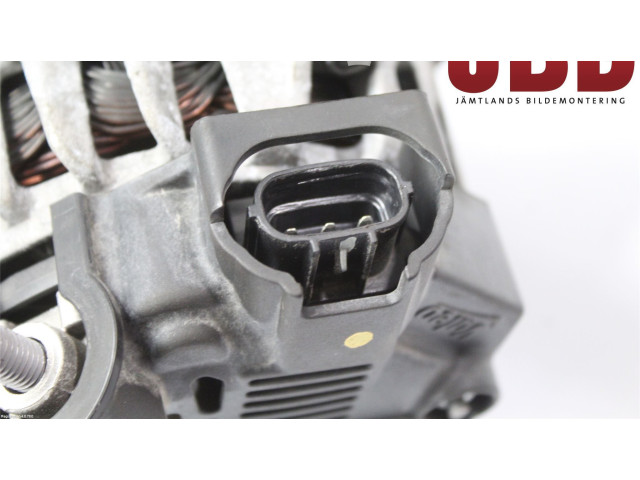 Генератор 373002B710   KIA Ceed      