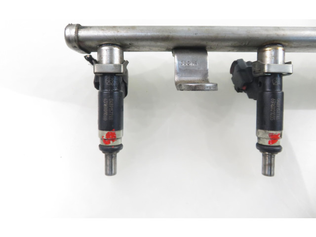 Vstřikovací lišta 04891575AA, 04891577AB   Dodge Caliber    ED3 