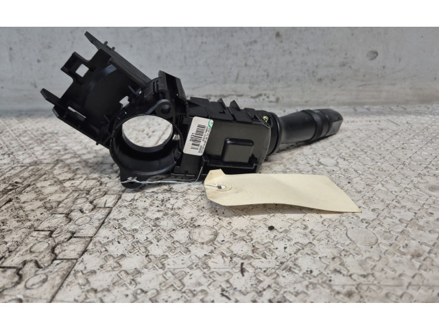 Ручка стеклоочистителей 934202Y660 KIA Ceed