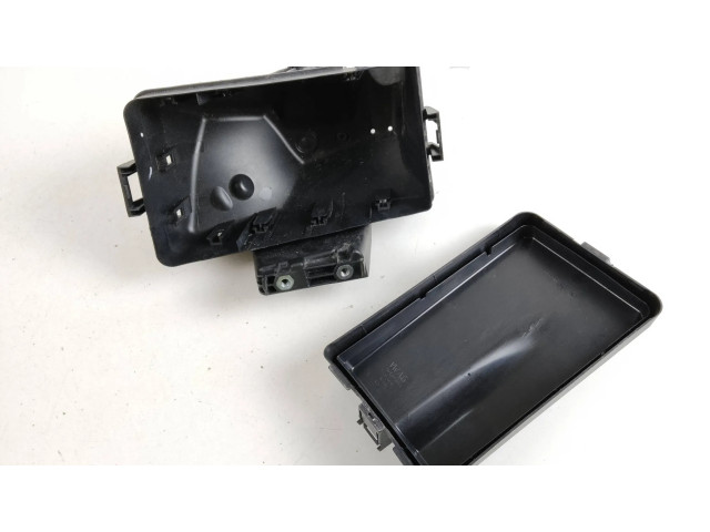 Блок предохранителей  1EA907361A, 5WA937132A   Volkswagen ID.3    