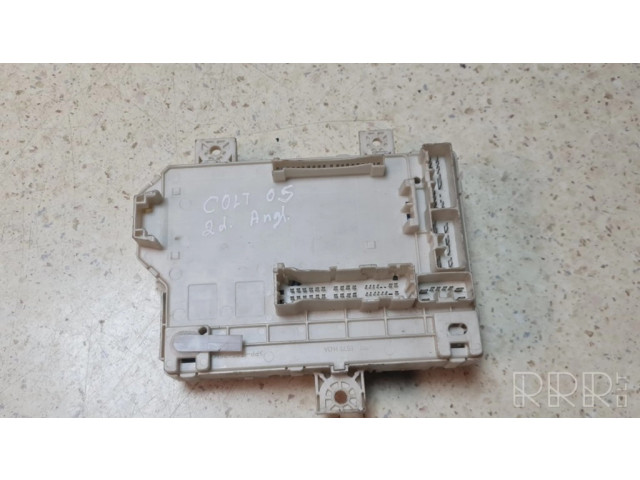 Блок предохранителей MN108320, 1571NOA Mitsubishi Colt