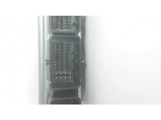 Блок управления двигателя 5WS40563A, 36000592 Volvo V50