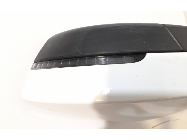 Зеркало электрическое Skoda Octavia Mk4 2019 - года