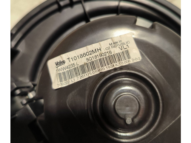 Вентилятор печки 5Q1819021B, 5Q0907521E Skoda Octavia Mk3 (5E)