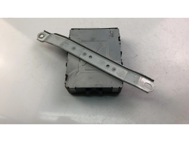 Блок управления 8922450010   Lexus LS 400